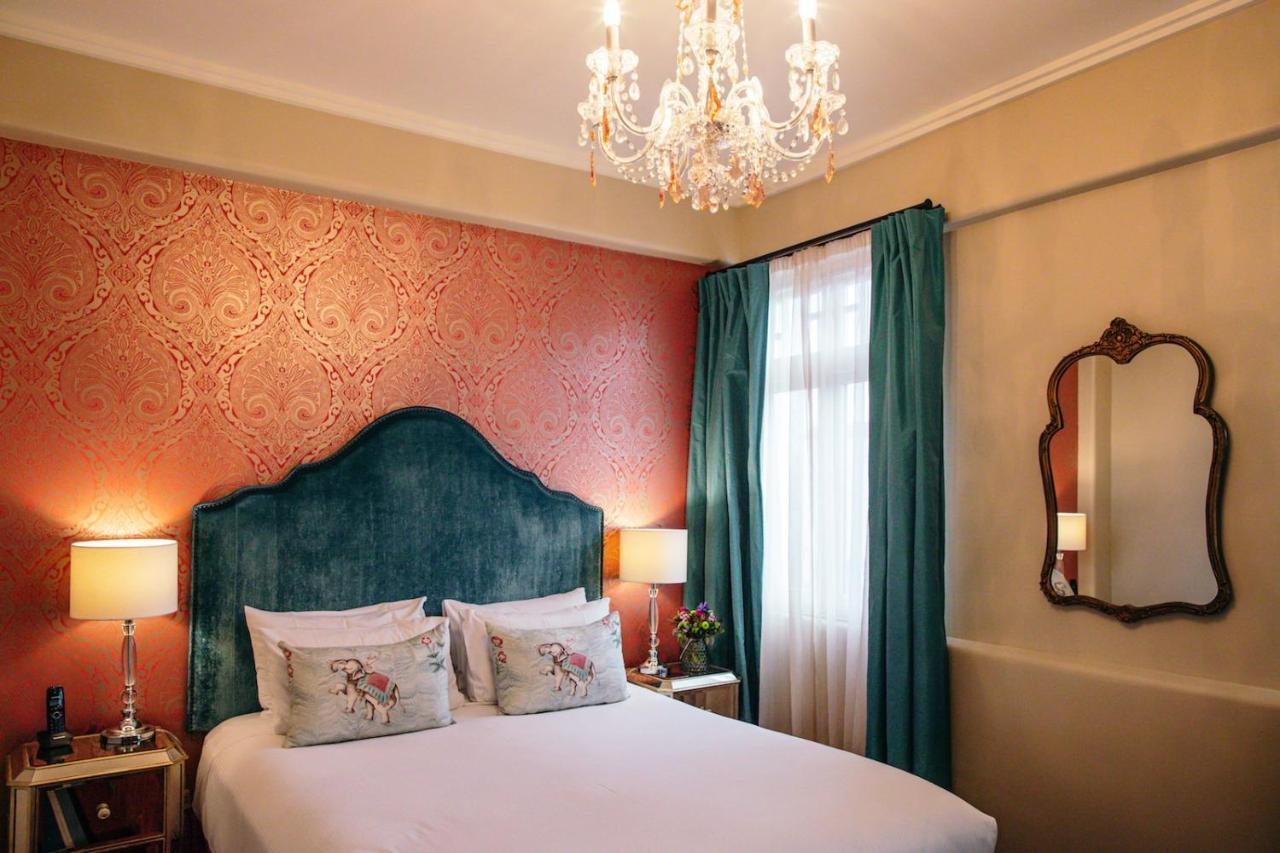 อาร์ต เดโค มาโซนิค โฮเต็ล Hotel เนเปียร์ ภายนอก รูปภาพ